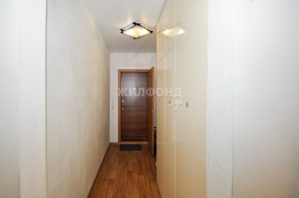 
   Продам 1-комнатную, 37.7 м², Петухова ул, 99/2

. Фото 27.