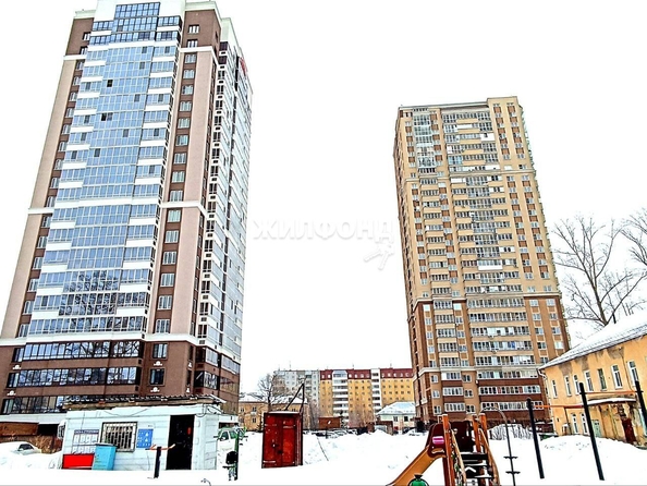 
   Продам студию, 43.17 м², Обогатительная ул, 9

. Фото 4.