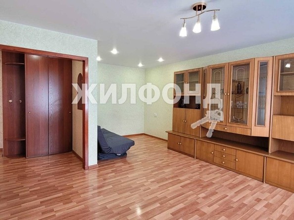 
   Продам 1-комнатную, 43.2 м², Михаила Немыткина ул, 10

. Фото 1.