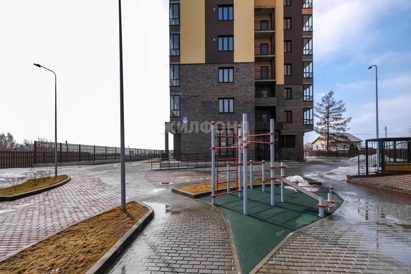 
   Продам студию, 29.5 м², Кирова ул, 276

. Фото 6.