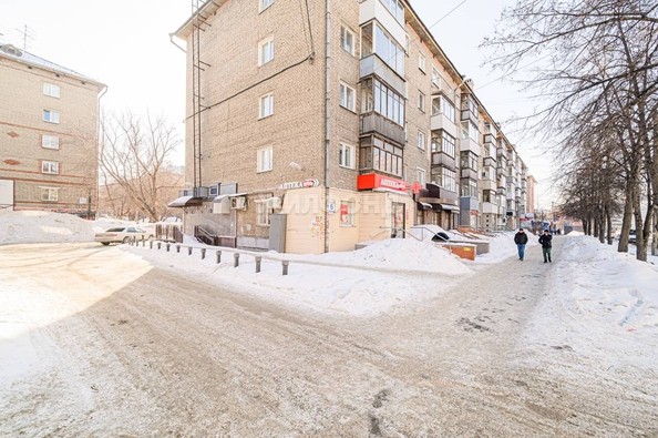 
   Продам 1-комнатную, 32 м², Богдана Хмельницкого ул, 6

. Фото 16.