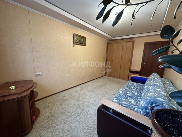 
   Продам 2-комнатную, 43.9 м², Зорге ул, 137

. Фото 4.