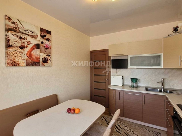 
   Продам 3-комнатную, 66.1 м², Краузе ул, 1

. Фото 1.