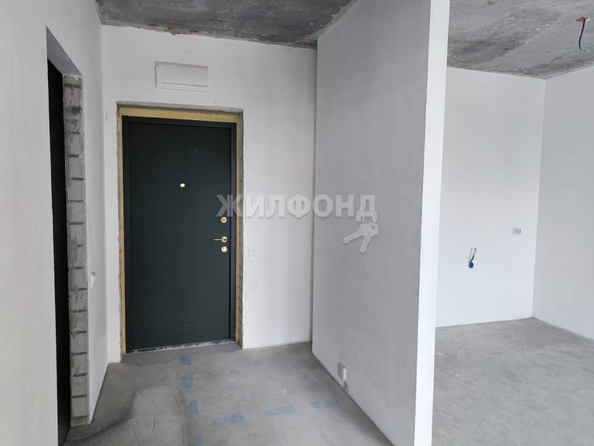 
   Продам 1-комнатную, 39.8 м², Кедровая ул, 73

. Фото 8.