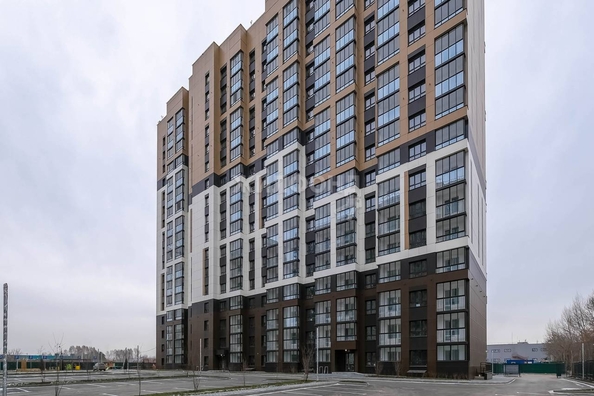 
   Продам 1-комнатную, 32 м², Сибиряков-Гвардейцев ул, 53/10

. Фото 5.