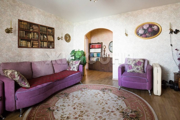 
   Продам 2-комнатную, 54 м², Депутатская ул, 58

. Фото 5.