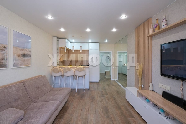 
   Продам 3-комнатную, 61.5 м², Воскресная ул, 56

. Фото 1.