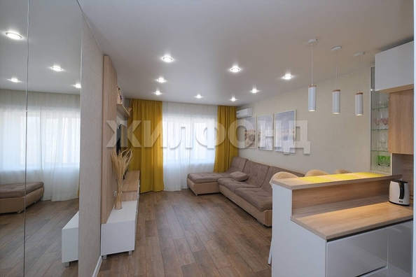 
   Продам 3-комнатную, 61.5 м², Воскресная ул, 56

. Фото 2.