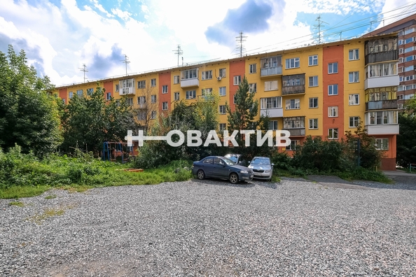 
   Продам 1-комнатную, 30 м², Михаила Перевозчикова ул, 10

. Фото 27.