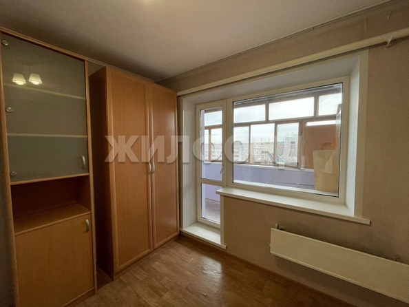 
   Продам 2-комнатную, 49.8 м², Толбухина ул, 21

. Фото 9.