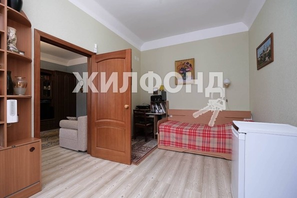 
   Продам 2-комнатную, 54.5 м², Красный пр-кт, 179

. Фото 5.