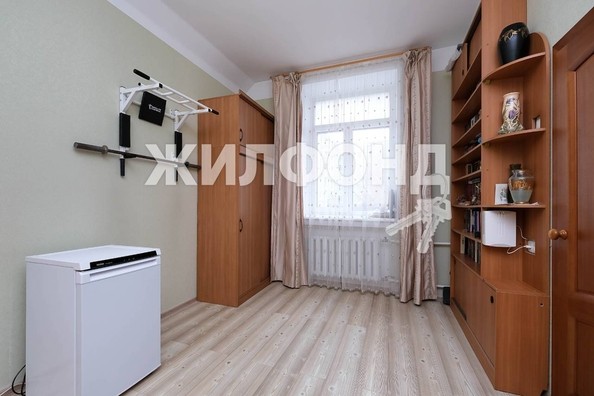 
   Продам 2-комнатную, 54.5 м², Красный пр-кт, 179

. Фото 6.