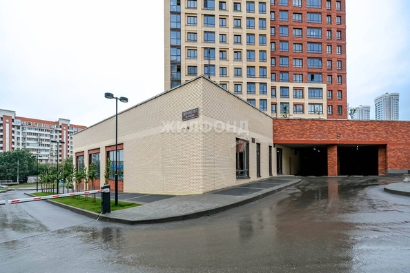 
   Продам 2-комнатную, 44.6 м², Шевченко ул, 19/1

. Фото 45.