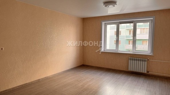 
   Продам 1-комнатную, 32.5 м², Дмитрия Шмонина ул, 1

. Фото 4.