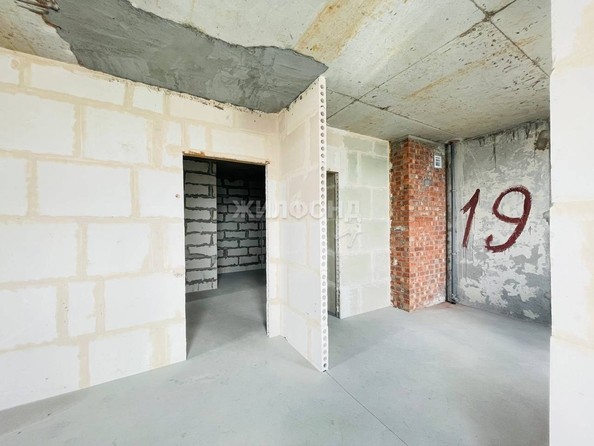 
   Продам 2-комнатную, 62.8 м², Галущака ул, 15

. Фото 14.