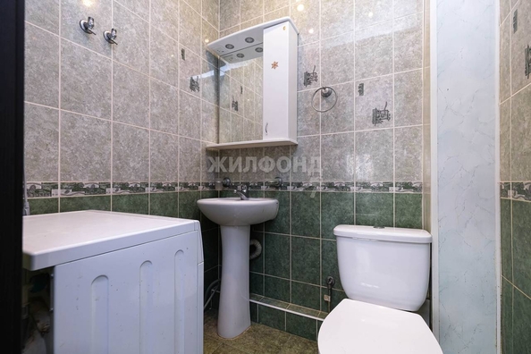 
   Продам 3-комнатную, 107.6 м², Ельцовская ул, 2/3

. Фото 9.