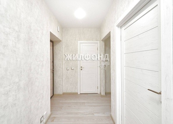
   Продам 1-комнатную, 34.8 м², Романтиков ул, 18

. Фото 10.