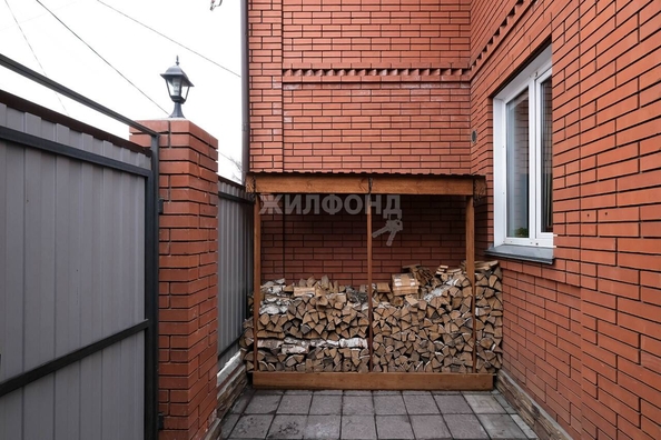 
   Продам дом, 232 м², Новосибирск

. Фото 32.