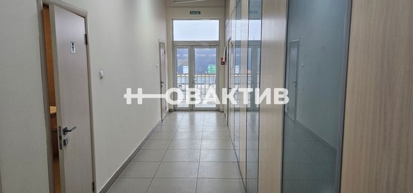 
   Продам помещение свободного назначения, 4419.9 м², Станционная ул, 60Г

. Фото 10.