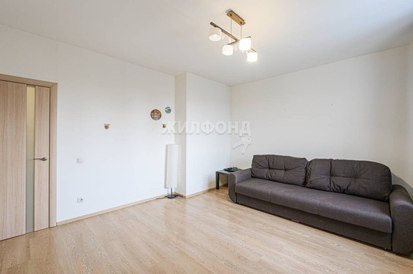 
   Продам 1-комнатную, 35.5 м², Красный пр-кт, 173/1

. Фото 20.