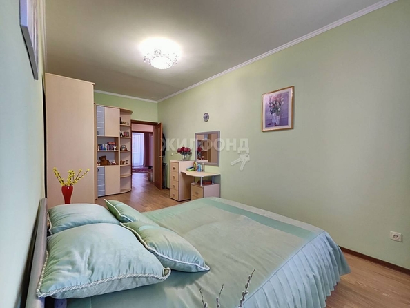 
   Продам 2-комнатную, 72 м², 1-й Римского-Корсакова пер, 5

. Фото 6.
