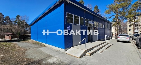 
   Сдам помещение свободного назначения, 200 м², Звездная ул, 22Б

. Фото 1.