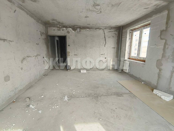 
   Продам 2-комнатную, 55 м², Николая Сотникова ул, 9

. Фото 3.