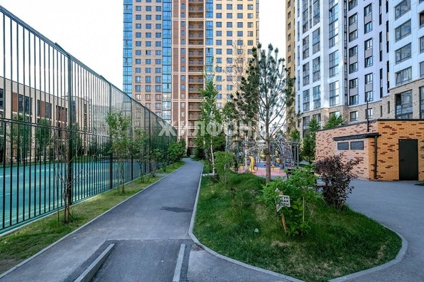 
   Продам 3-комнатную, 77.8 м², Кошурникова ул, 23

. Фото 33.