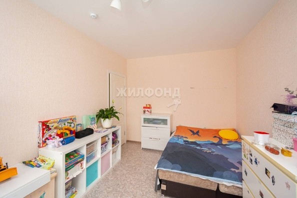 
   Продам 2-комнатную, 54.5 м², Краснообск, 230

. Фото 12.