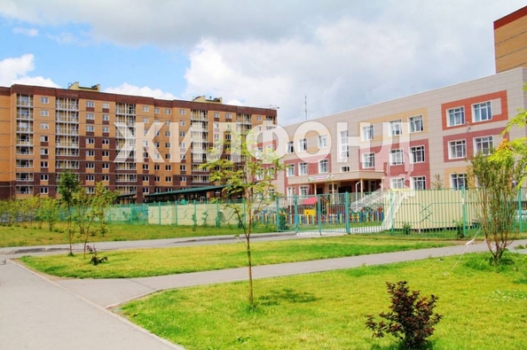 
   Продам 2-комнатную, 44.5 м², Романтиков ул, 10

. Фото 13.