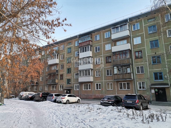 
   Продам 2-комнатную, 44.2 м², Ватутина ул, 49

. Фото 6.