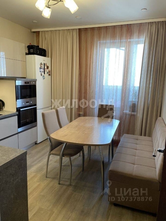 
   Продам 2-комнатную, 57.5 м², Сибирская ул, 42

. Фото 15.