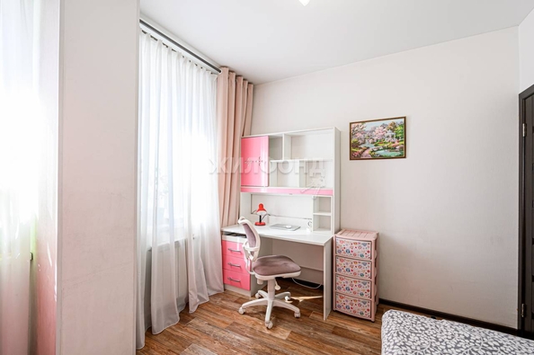 
   Продам 3-комнатную, 68.3 м², Краузе ул, 21/1

. Фото 12.