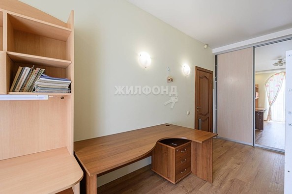 
   Продам 3-комнатную, 95.4 м², Вертковская ул, 24

. Фото 18.