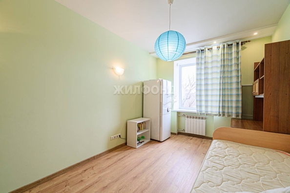 
   Продам 4-комнатную, 95.4 м², Вертковская ул, 24

. Фото 12.