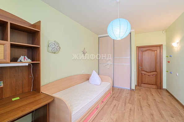 
   Продам 4-комнатную, 95.4 м², Вертковская ул, 24

. Фото 13.