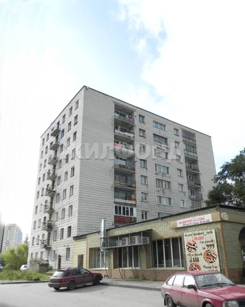 
   Продам секционку, 11 м², Шукшина ул, 17

. Фото 2.