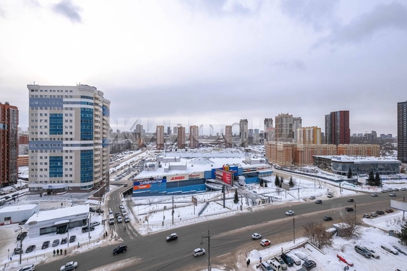 
   Продам 2-комнатную, 72.5 м², Фрунзе ул, 71/1

. Фото 23.