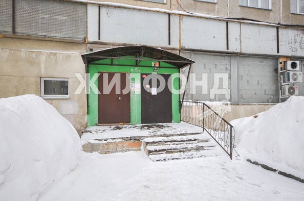 
   Продам 3-комнатную, 59.9 м², Зорге ул, 197

. Фото 2.