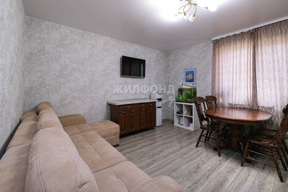 
   Продам дом, 192.2 м², Новосибирск

. Фото 17.