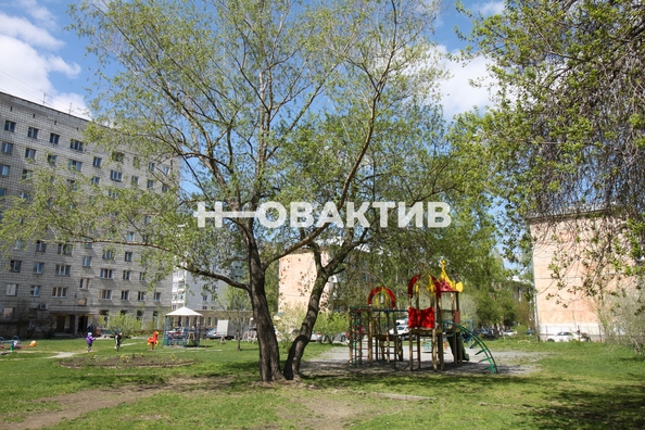 
   Продам 3-комнатную, 76.7 м², Громова ул, 7

. Фото 27.