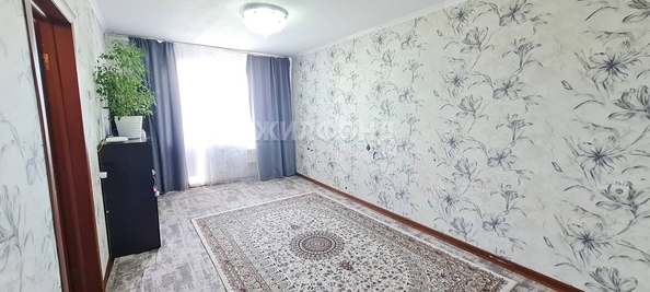 
   Продам 2-комнатную, 44.7 м², Гусинобродское ш, 25

. Фото 1.