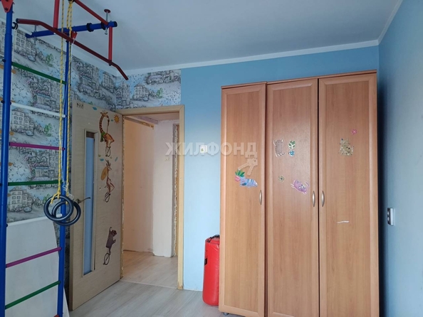 
   Продам 4-комнатную, 80.2 м², В. Высоцкого ул, 5

. Фото 17.