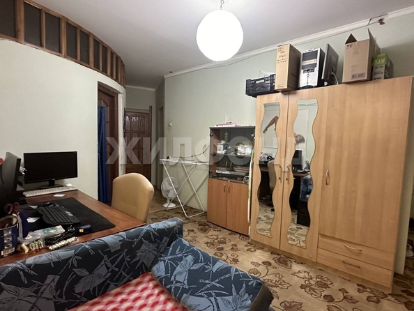 
   Продам 6-комнатную, 221 м², 1-й Римского-Корсакова пер, 5

. Фото 15.