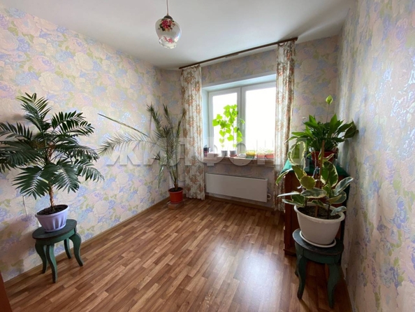 
   Продам 3-комнатную, 73.3 м², Приморская ул, 10/1

. Фото 8.