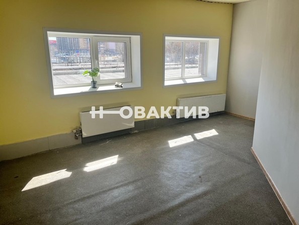 
   Продам помещение свободного назначения, 13 м², Орджоникидзе ул, 40

. Фото 3.