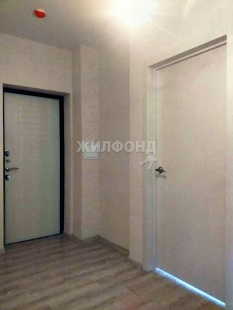 
   Продам 3-комнатную, 60.3 м², Петухова ул, 162

. Фото 9.