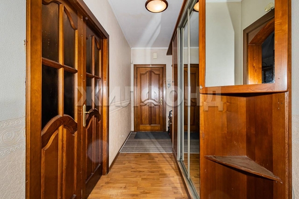 
   Продам 4-комнатную, 77.3 м², В. Высоцкого ул, 13

. Фото 7.