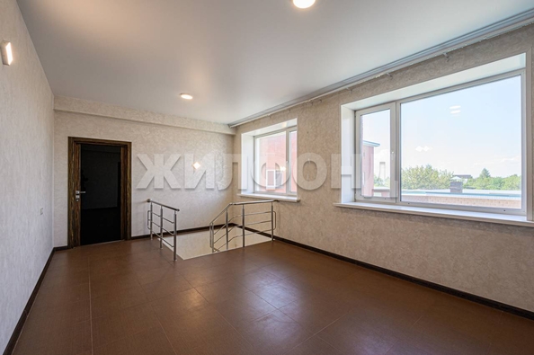 
   Продам дом, 745 м², Ленинское село

. Фото 63.