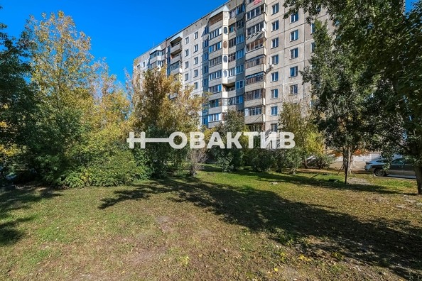 
   Продам 3-комнатную, 68.3 м², Троллейная ул, 71

. Фото 17.